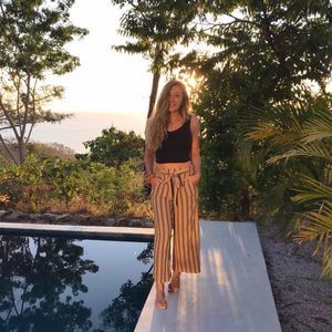 Meet your Posher, Jade